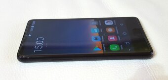 Predám  bez rámikový-smartphone 5,2″ UHANS Mx - - 5