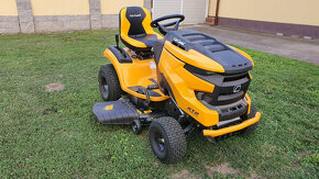 Záhradný traktor s bočným vyhadzovaním Cub Cadet XT2 PS107 - 5