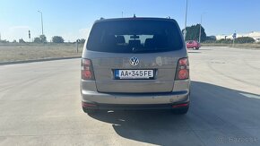 Volkswagen Touran Cross 1.4 TSI - 5