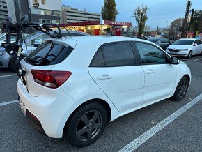 KIA Rio 2017 1,4 benzín, manuál, 70300 - 5