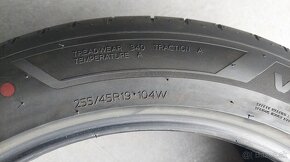 Predám (takmer) nové letné pneumatiky Hankook 255/45 R19 - 5