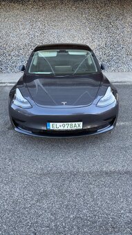 Tesla model 3 Standard Range plus - 5