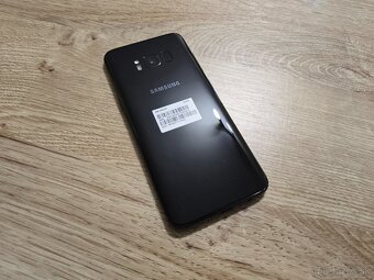 Samsung s8 plnefunkcny v super stave velmi malo pouzivany va - 5