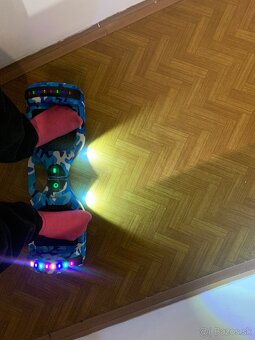 Predám hoverboard – Skoro nepoužívaný, skvelý stav - 5