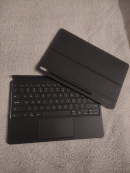 Púzdro a klávesnica s touchpadom pre Samsung tab S10+/S9+ - 5