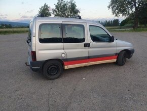 Peugeot Partner Combi 55 kW r.v. 2000 ťažné benzín - 5