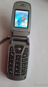 Samsung SGH-E720 - 5