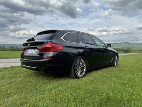 BMW 530i Xdrive Model 2018 - 5