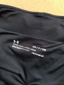 Dámske Under Armour bežecké šortky - 5