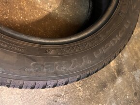 185/60R15 Nokian celoročné - 5