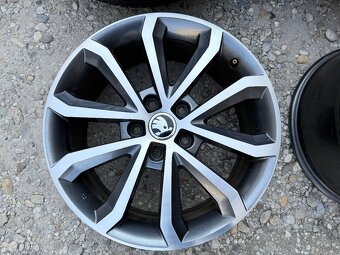 5x112 R17 original Skoda Octavia 3 HAWK - 5