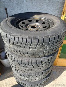 Pneu 245/70 R16 - 5