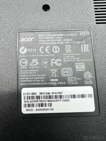 Predám pokazený notebook na náhradné diely zn.Acer E5-571 - 5