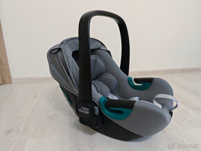 Britax Römer Baby-Safe 3 i-Size + základňa Britax Römer Flex - 5