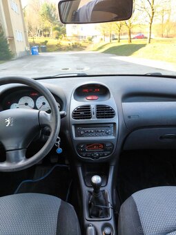 Peugeot 206 - 5