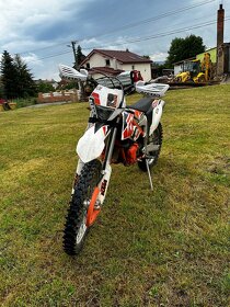 Predam KTM Freeride 250R - 5