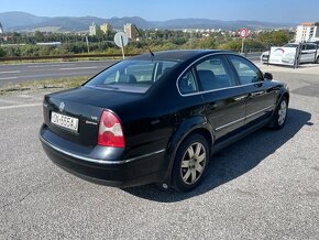 Volkswagen Passat 2.8 Highline 4 Motion - 5