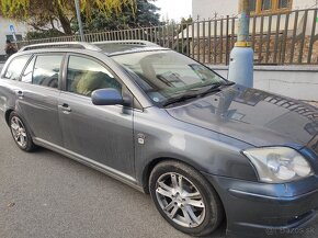 Predám vymením Toyota Avensis combi - 5