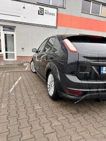 Ford Focus 2 - 5