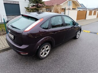 Ford Focus 1.6, 74kW, benzín - 5