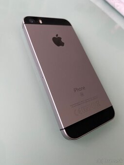 iPhone SE 32gb - 5