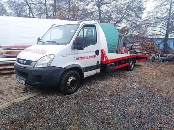 Iveco Daily odťahový špeciál - 5