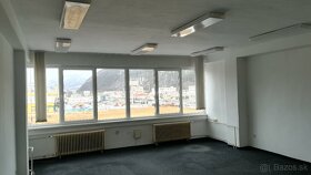 Na prenájom sklad  173 m2 a 65 m2 Banská Bystrica - 5