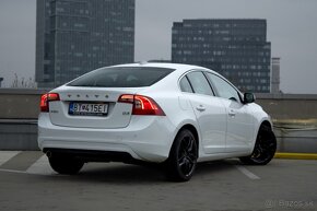 Volvo S60 D3 2.0L ECO 150k Summum Geartronic - 5