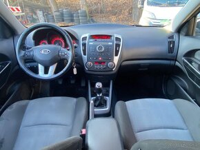 Kia Ceed 1.6 CRDI 94kW klima tempomat el.okna 2011 - 5