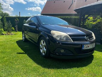 Opel Astra H GTC - 5