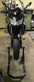 Kawasaki Z750 - 5