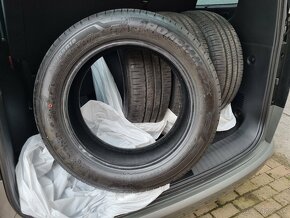 Nexen Roadian CTX 235/55 R18 - 5