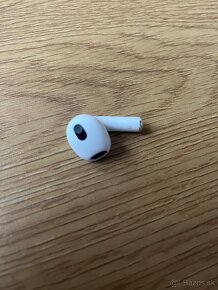 Bezdrôtové slúchadlo AirPods 3 - 5