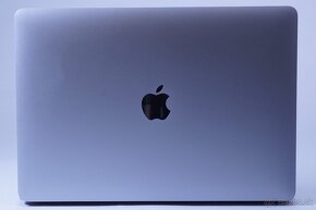 ZÁRUKA/Macbook Air 13.3"/M1 8 CORE) /8GB RAM/128GB SSD - 5