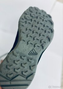 Predáme nové členkové detské tenisky Adidas Terrex - 5