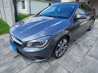 Mercedes-Benz  CLA 180 - 5