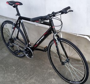 Športový bicykel 23,5 rám 28 kolesá 3x7 SHIMANO prevody - 5