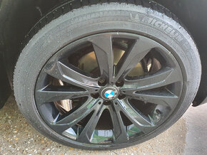 >>>originál BMW X5/X6 alu zimný komplet R20" 5X120 R20 - 5