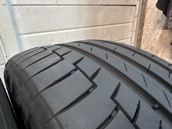 235/50R18 letne - 5