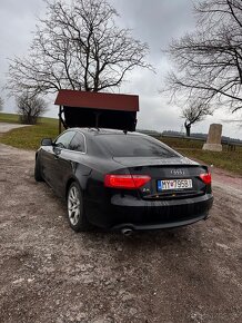 Predám Audi A5 2.7 TDI V6, 2010, automat - 5