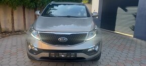 Kia sportage 1,7Crdi 2015 max vybava alcantra.navi. - 5