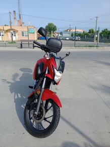 Honda CB125F - 5