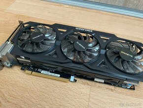 GIGABYTE GTX 760 WindForce 3X OC Rev. 2 - 5