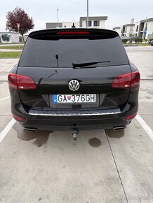 Volkswagen Touareg 3.0 tdi bluemotion - 5