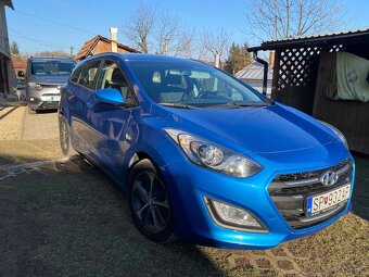 Hyundai i30 1.6 crdi 94 kw 6st manual - 5