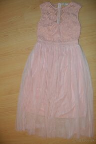Spoločenské ružové midi šaty - 5