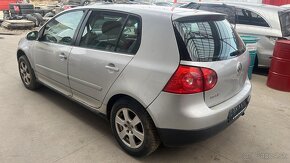 VOLKSWAGEN GOLF 5 1,6I 75KW KÓD: BSE - 5