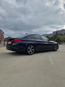 BMW G30 520d Sportline Top Stav Bohatá Výbava Pandora - 5