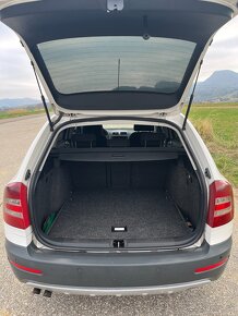 Škoda Octavia 2 Scout 4x4 2.0 TDI - 5