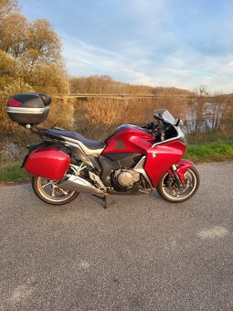 Predám honda vfr 1200 - 5